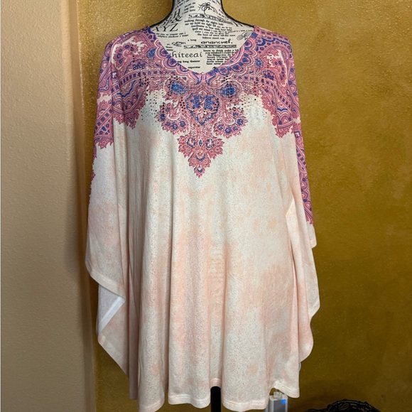 Reba Tops - Reba Pink & Cream Batwing Top – Size Small 🌸✨